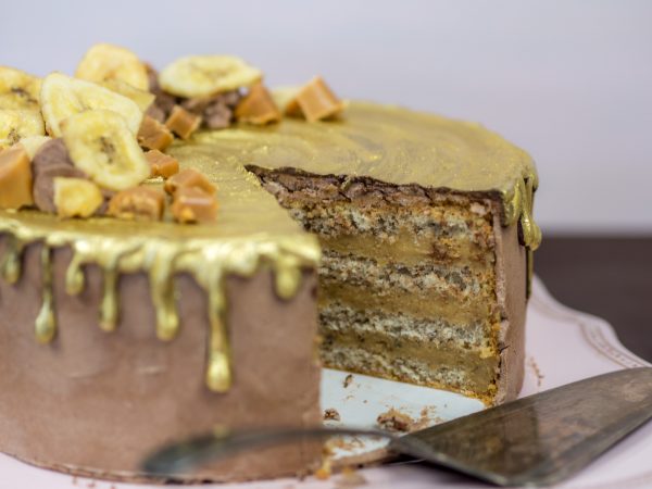 Golden Banoffee Cake