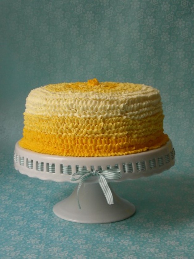 Milchmädchen-Torte im Ombre-Stil